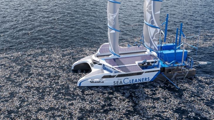 Hero Boat Cleaning the Oceans: Manta