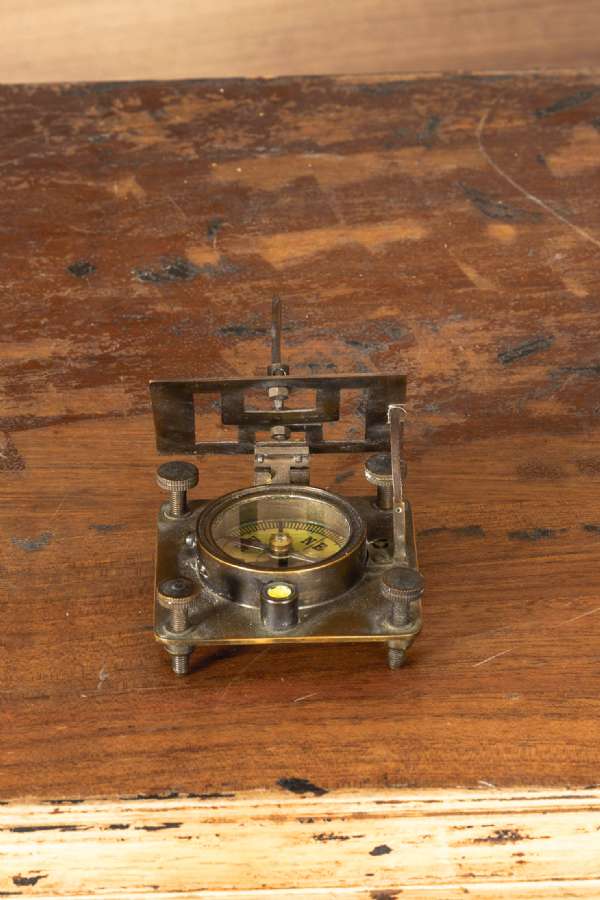 Metal Enclosed Compass and Spirit Level 