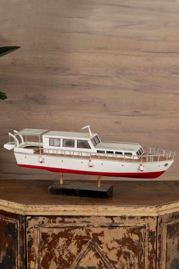 Wooden Motor Yacht Model 