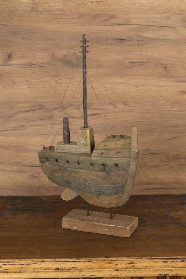 Decorative Ship Design Trinket 