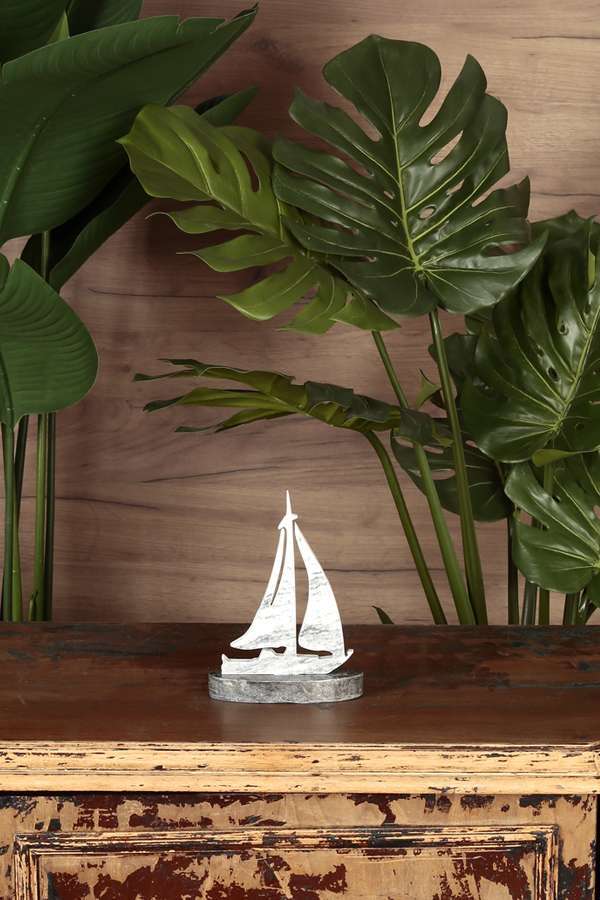 Marble Sailboat Trinket 