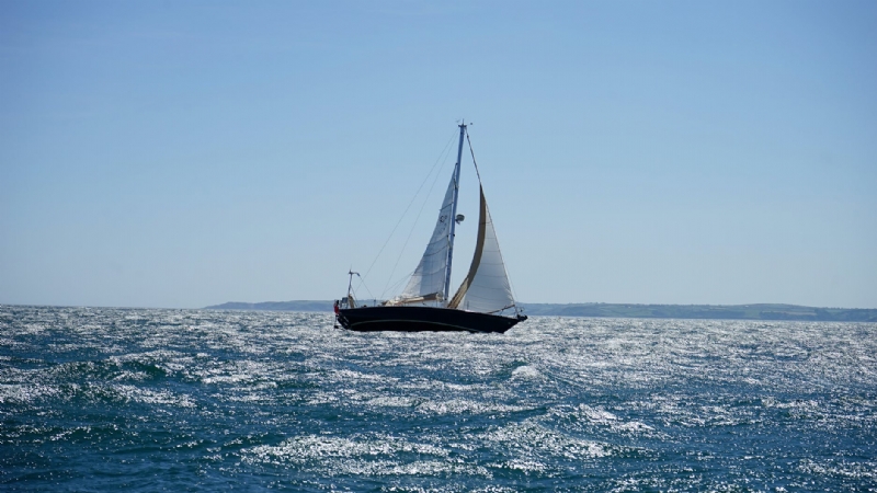 At What Age Should You Start Sailing? Curious About Sailing