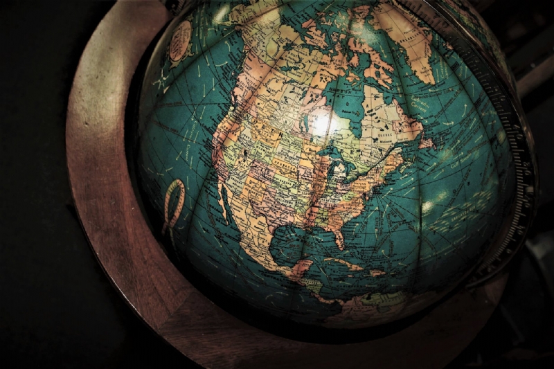 Create Decorative Halls with Ship Old Products