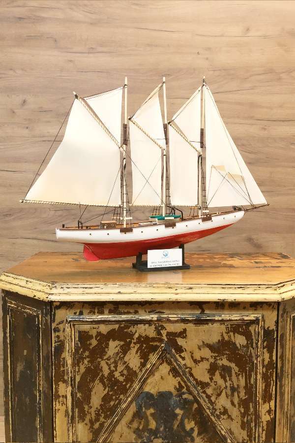 Nine Sailing Yacht Model