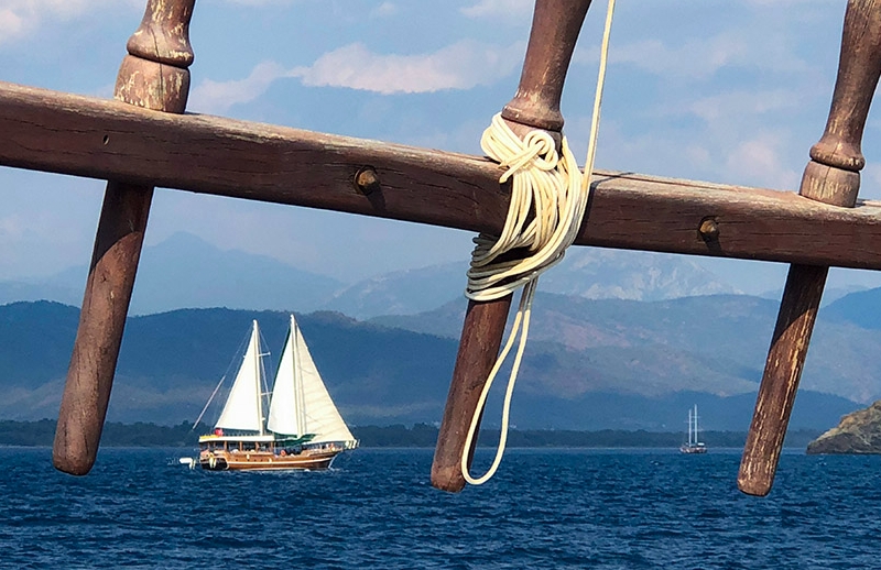 5 European Cities You Can Visit By Renting a Boat Daily