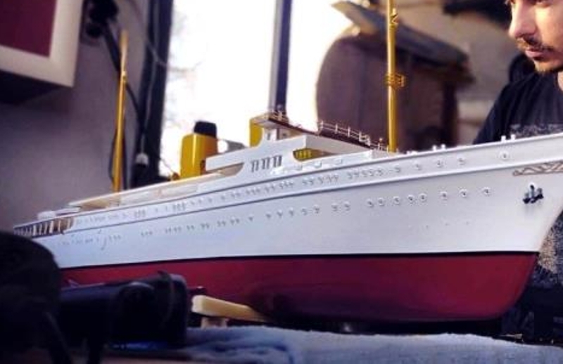 How are ship models made? What can you do to have handmade and wooden ship models?