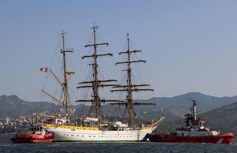 Romanian Naval Ship Nava Scoala Mircea Arrived in Izmir